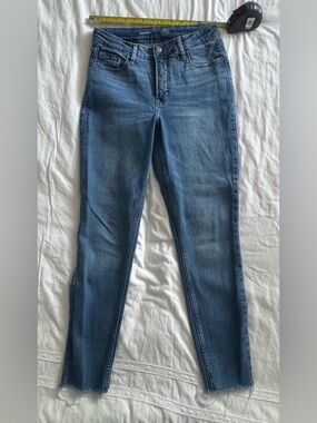 Old Navy Skinny Jeans in Medium Blue Wash